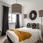 Akicity Penha Silvery Apartamento *