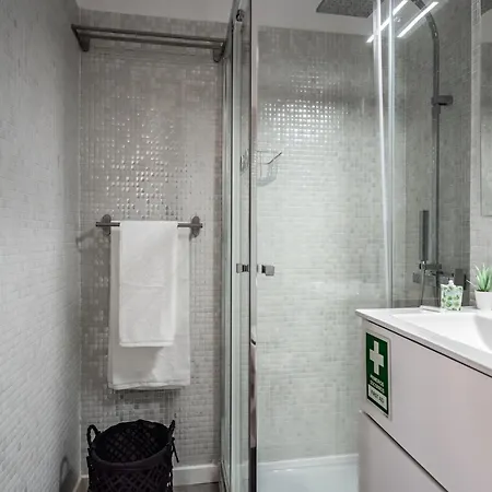Akicity Penha Silvery Lissabon